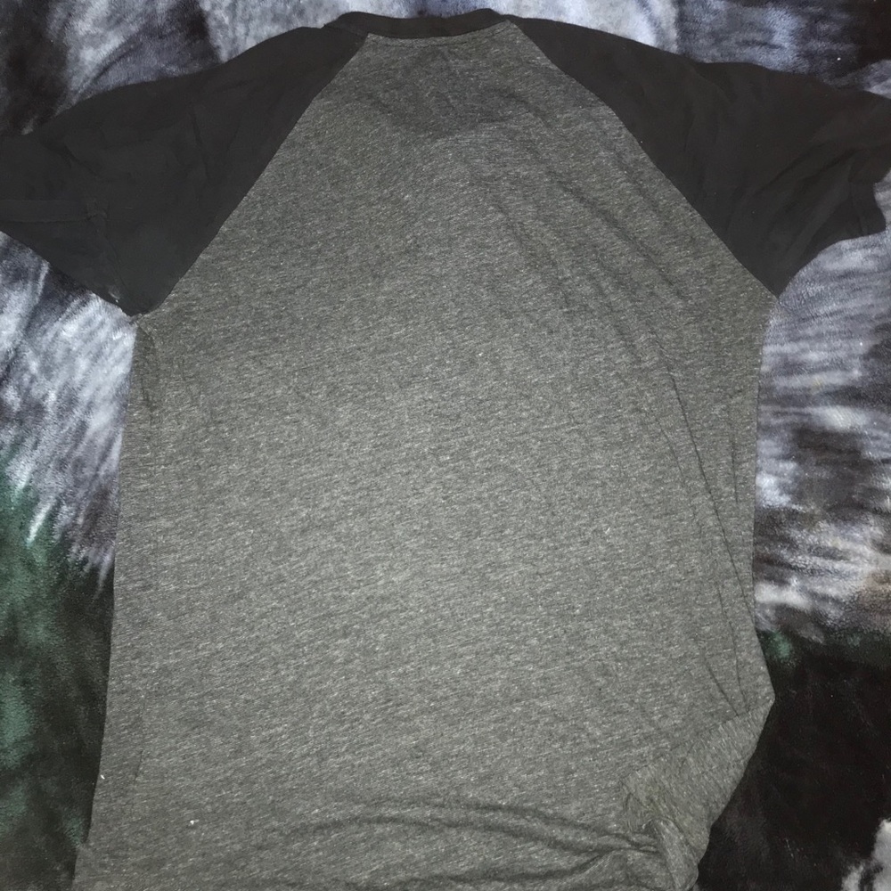 Tee-shirt - Picture 2 of 2